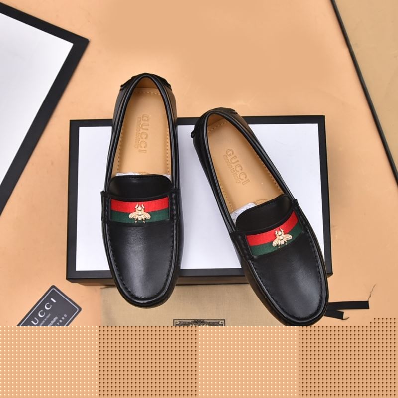 G*u*i leather shoes